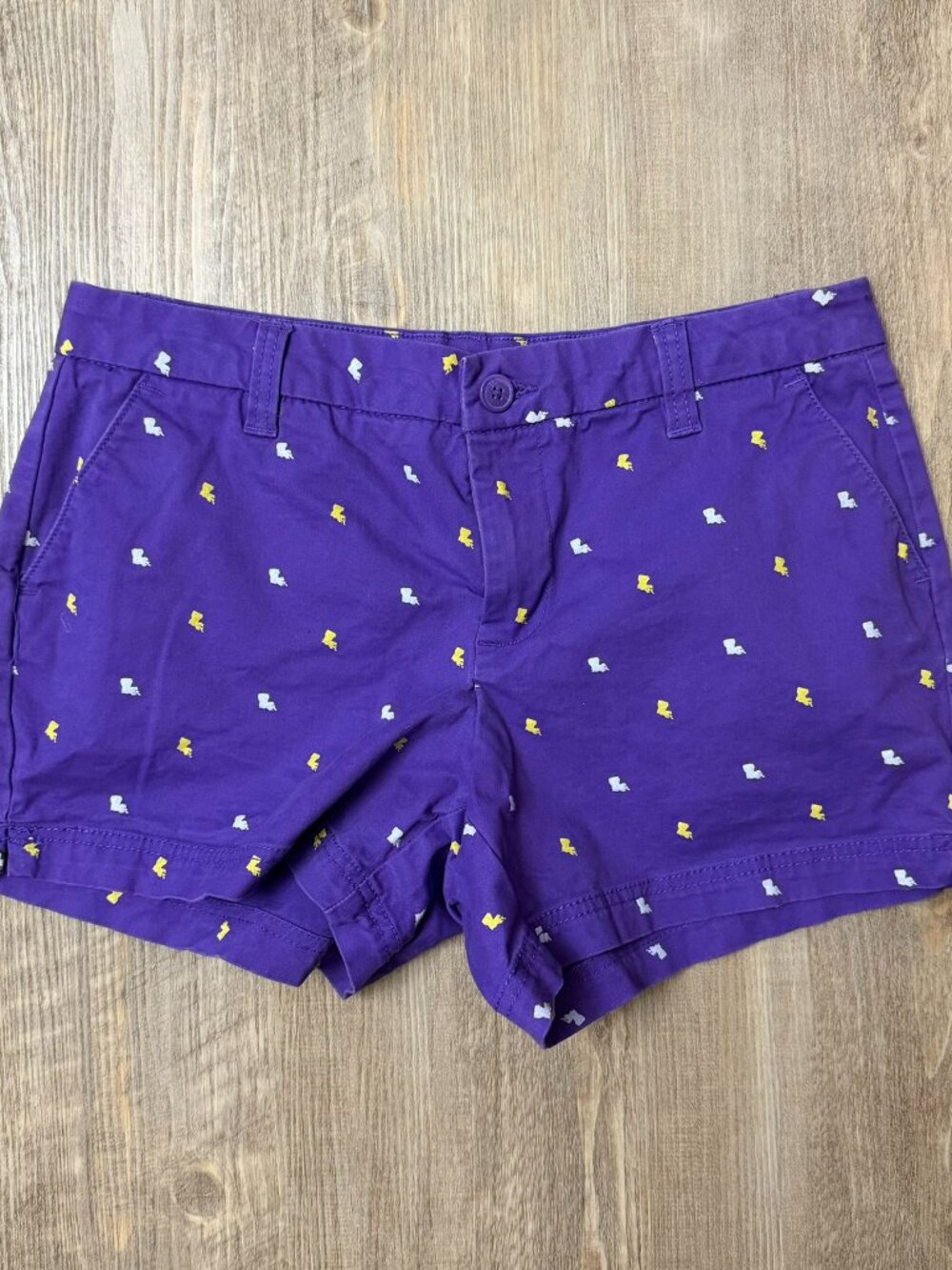 Magellan Purple Gold Louisiana LSU Shorts Size 4